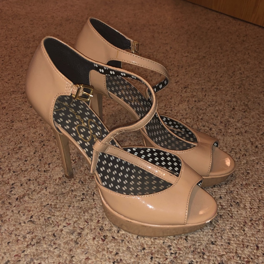 Jessica Simpson heels